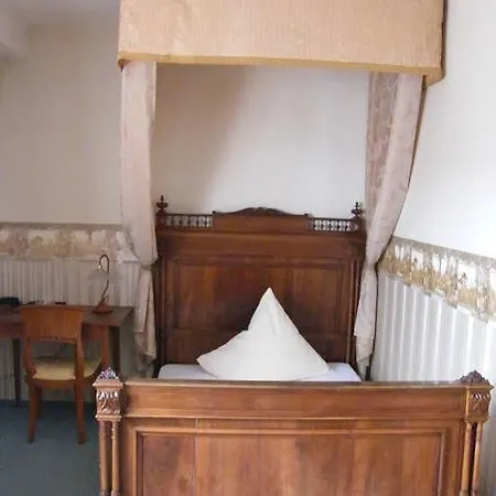 Hotel Und Restaurant Landhaus Honow 3*